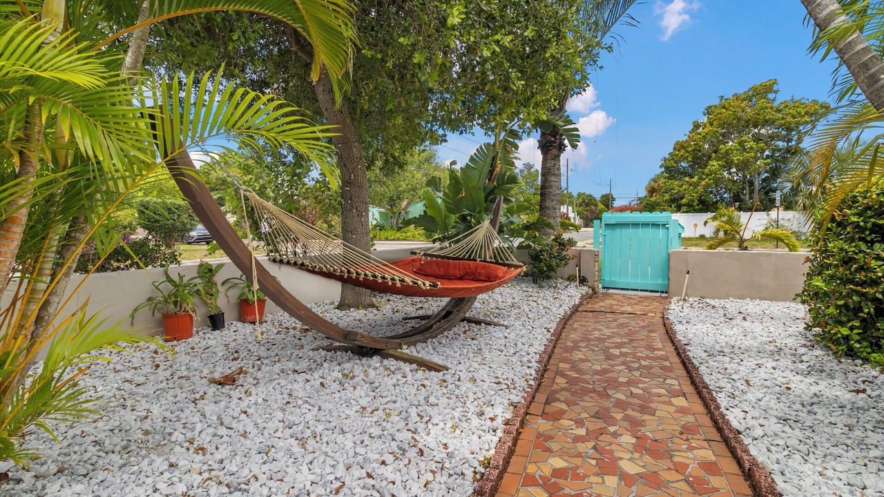Photo of Outdoor in Parrot Cove