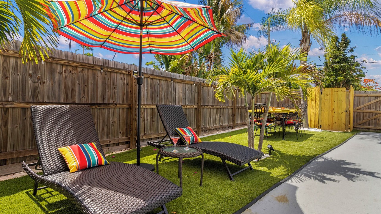Photo of Patio Balcony in Parrot Cove