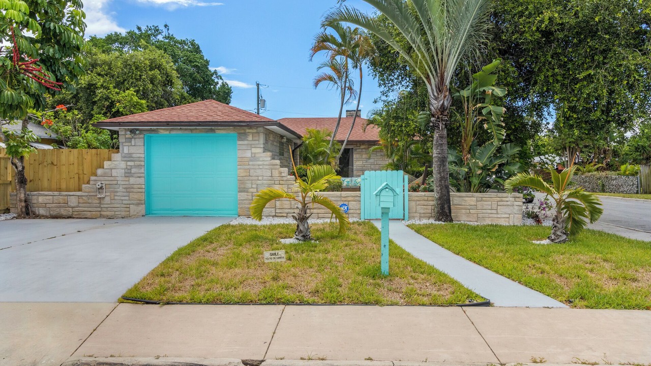 Photo of Outdoor in Parrot Cove