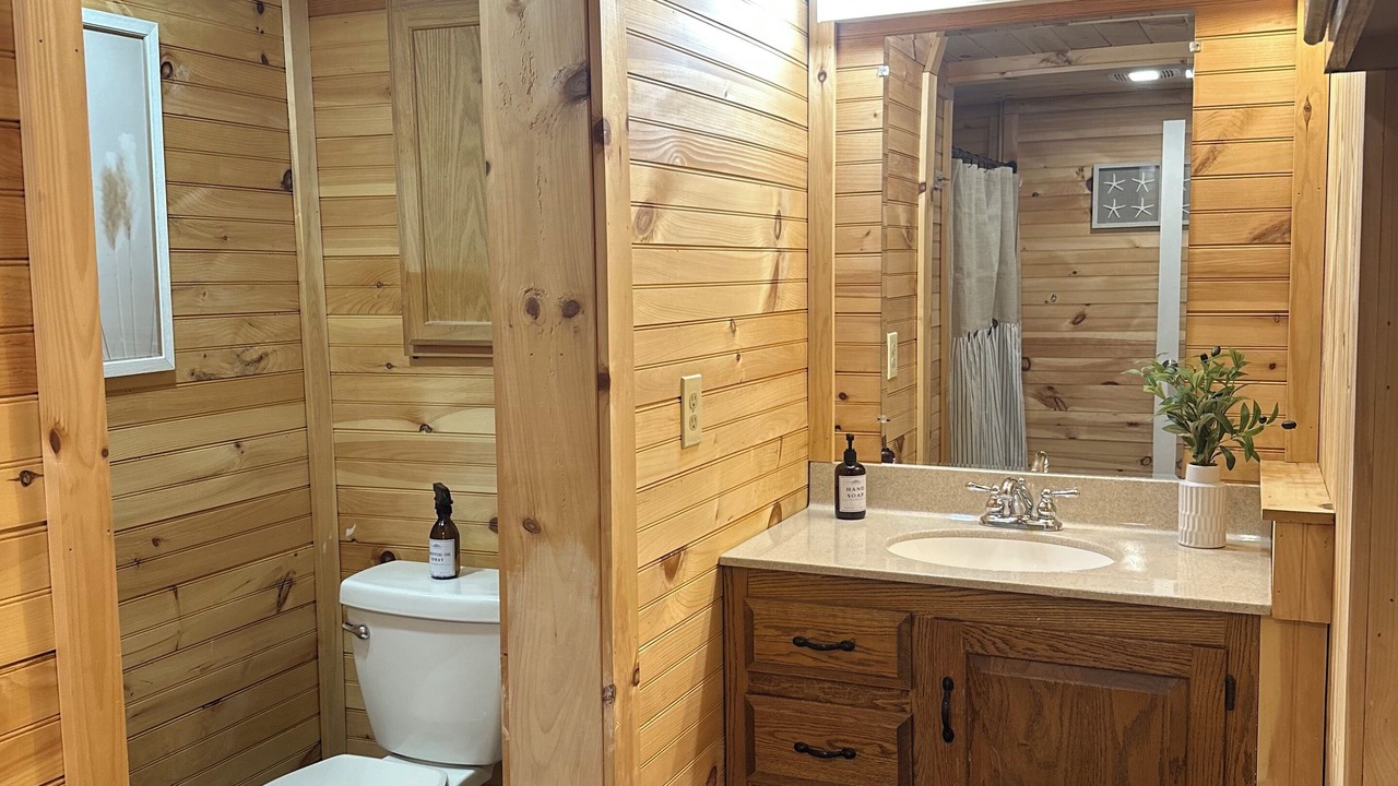 Photo of Bathroom in Auburn