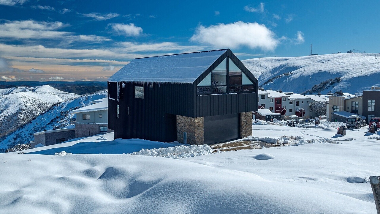 Photo of Outdoor in Hotham Heights