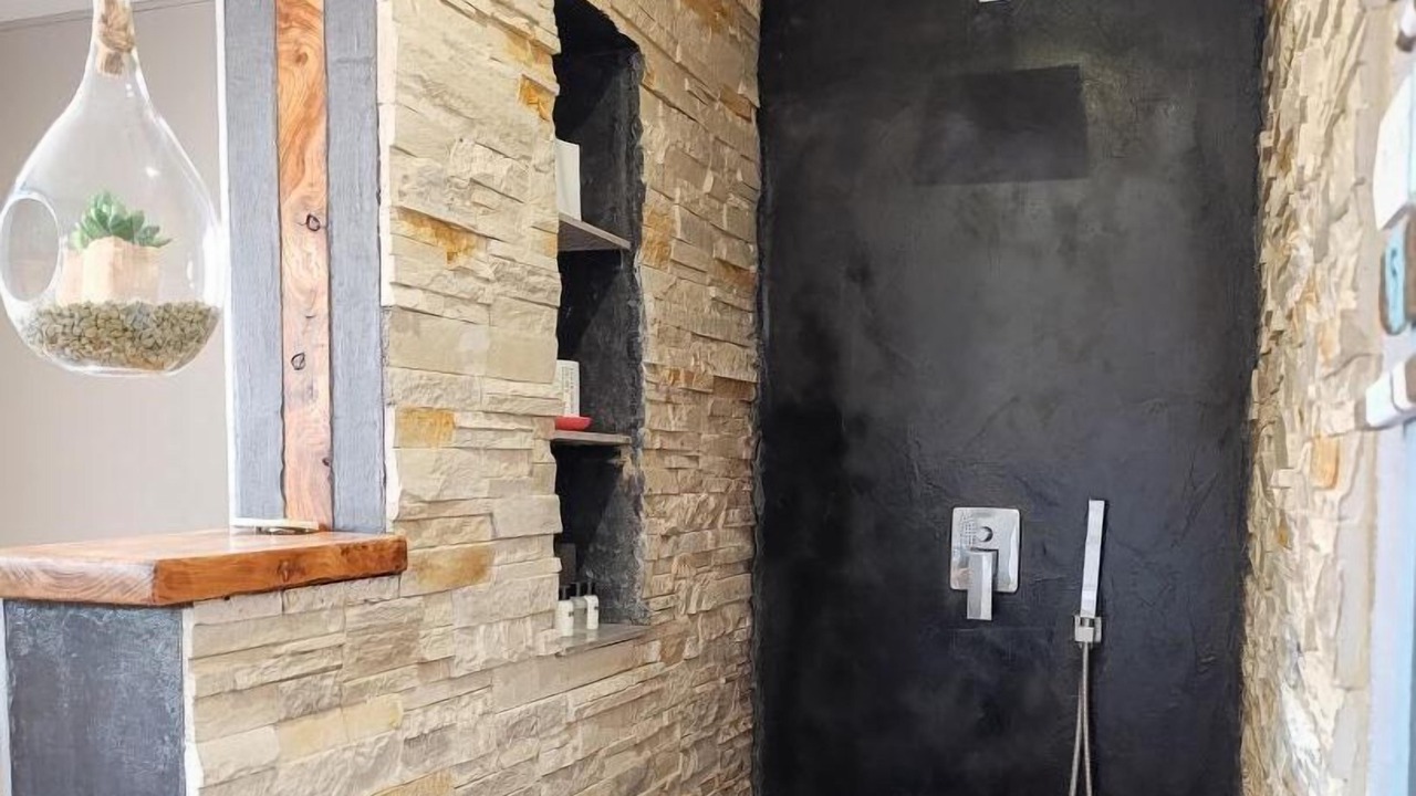 Photo of Bathroom in Puybrun