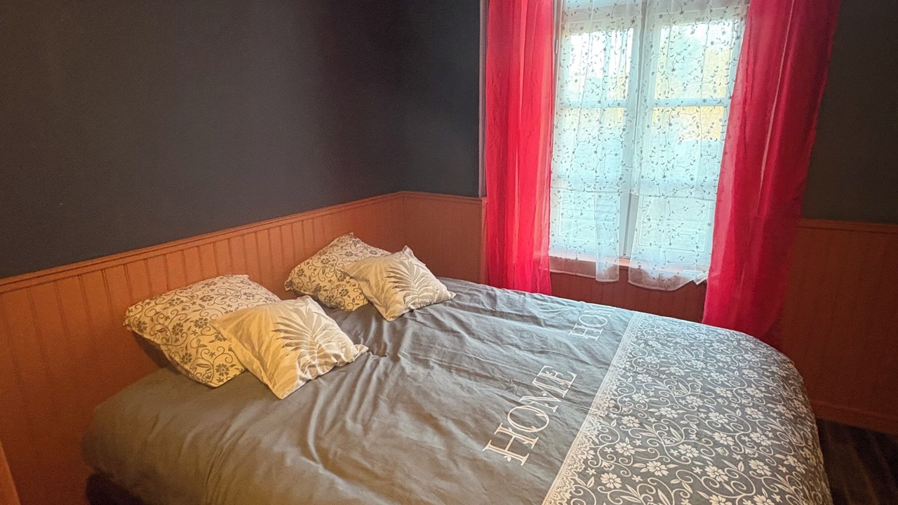 Photo of Bedroom in Mauriac