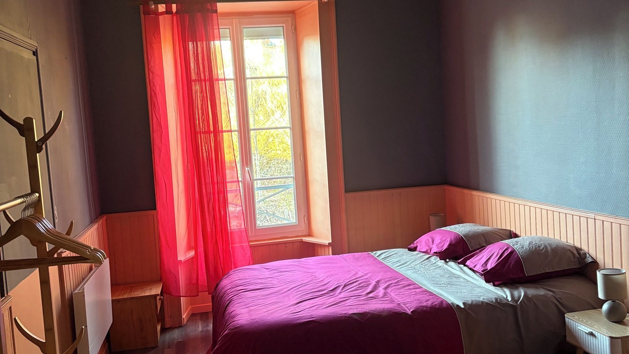 Photo of Bedroom in Mauriac