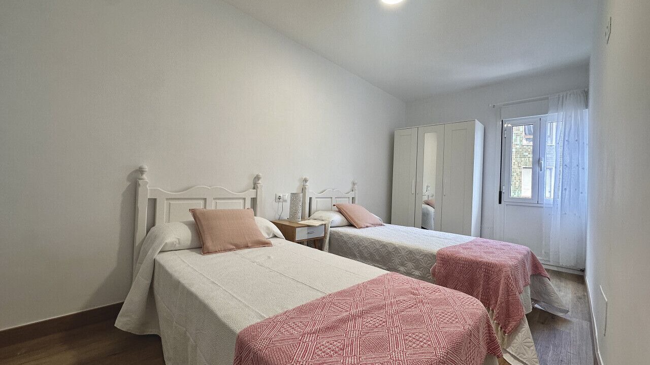 Photo of Bedroom in Somo