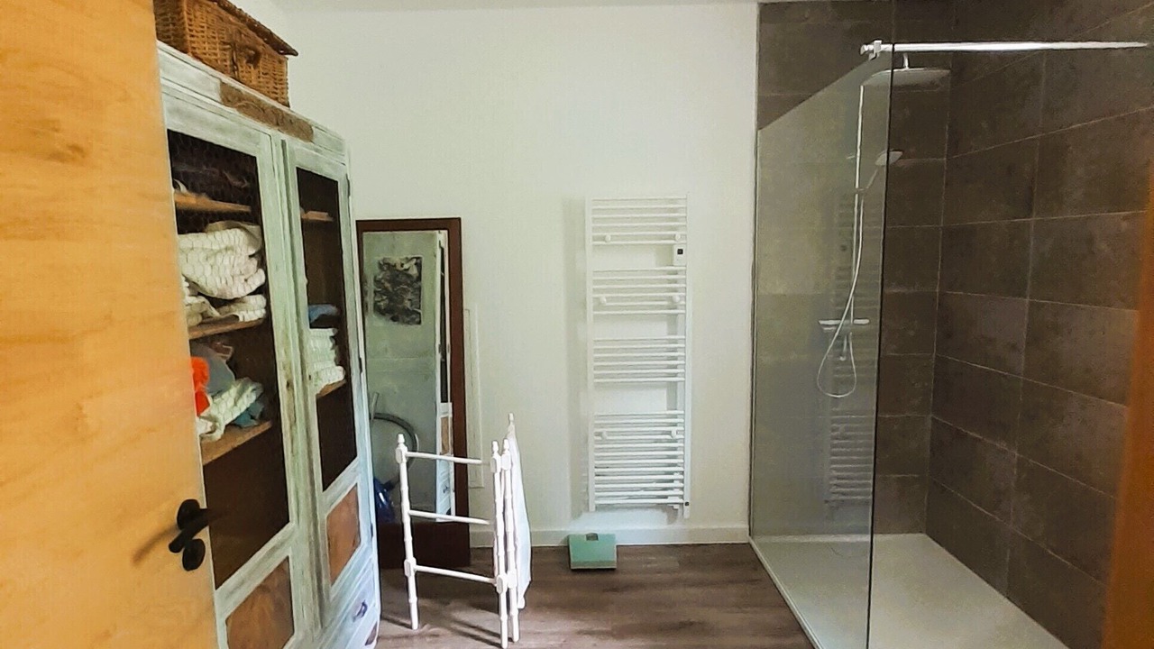 Photo of Bathroom in Cavillargues
