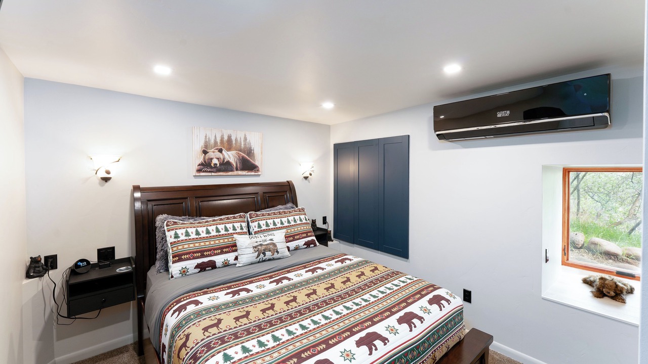 Photo of Bedroom in Glenwood Springs