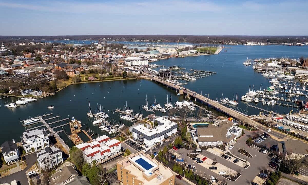 Photo of Others in Eastport