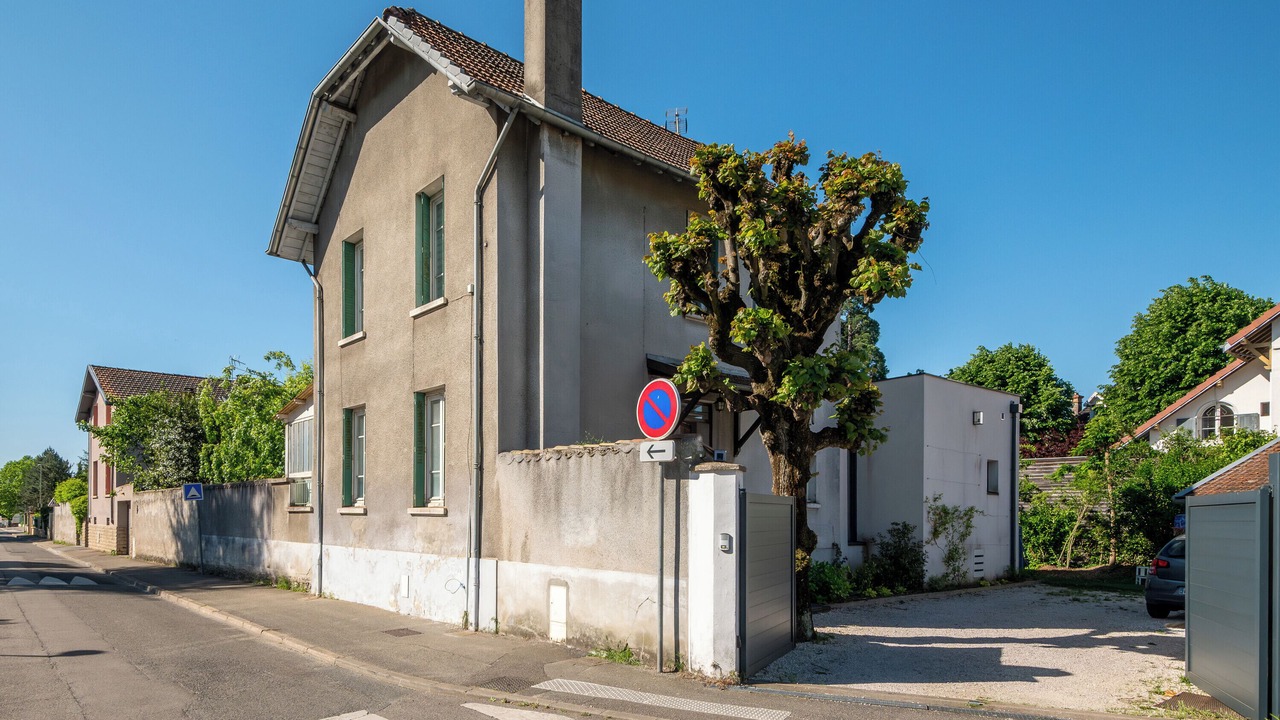 Photo of Outdoor in Champagne-au-Mont-d'Or