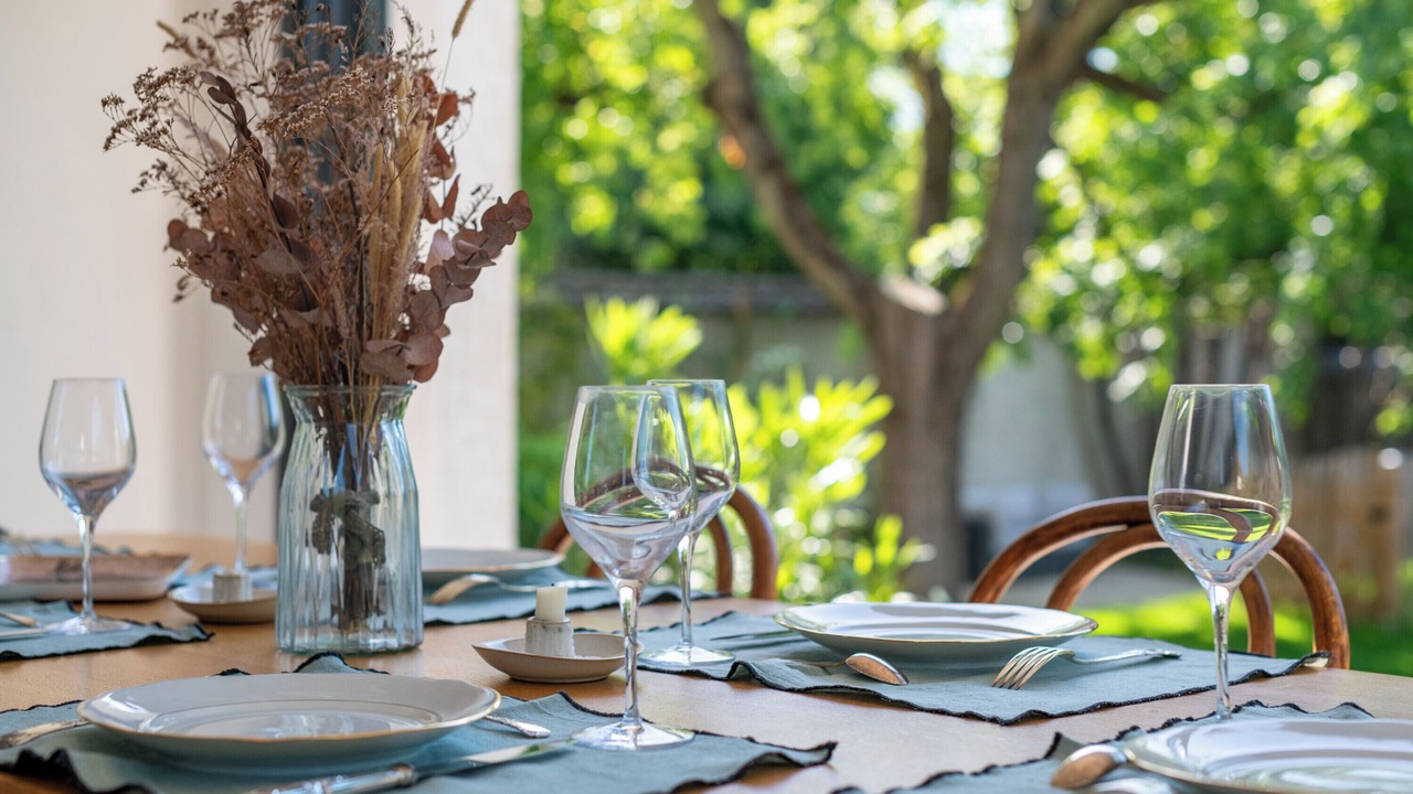 Photo of Others in Champagne-au-Mont-d'Or