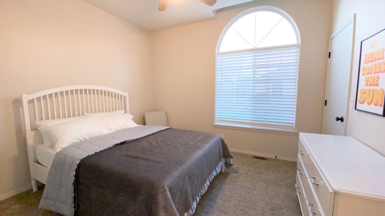 Photo of Bedroom in Richland