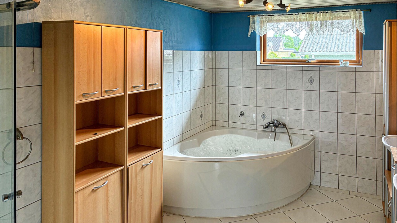 Photo of Bathroom in Store Heddinge