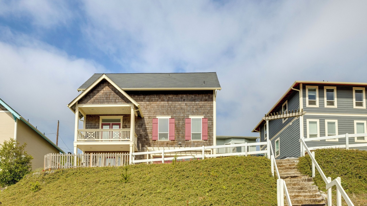 Photo of Outdoor in Olivia Beach