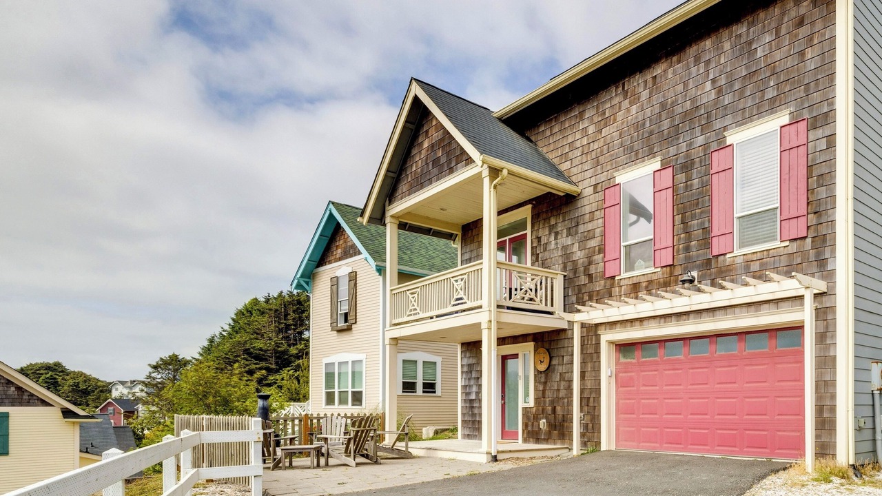 Photo of Outdoor in Olivia Beach