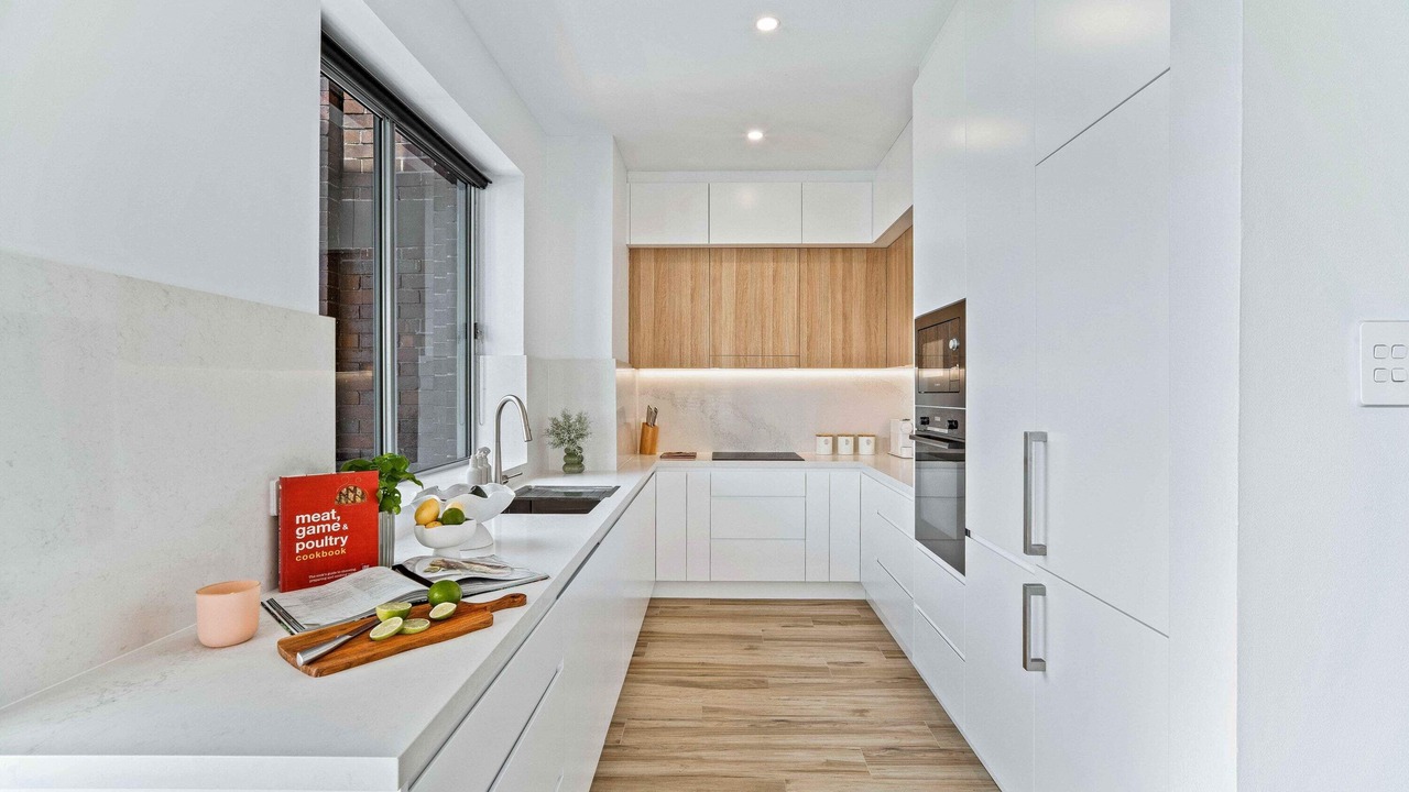 Photo of Kitchen in Elizabeth Bay