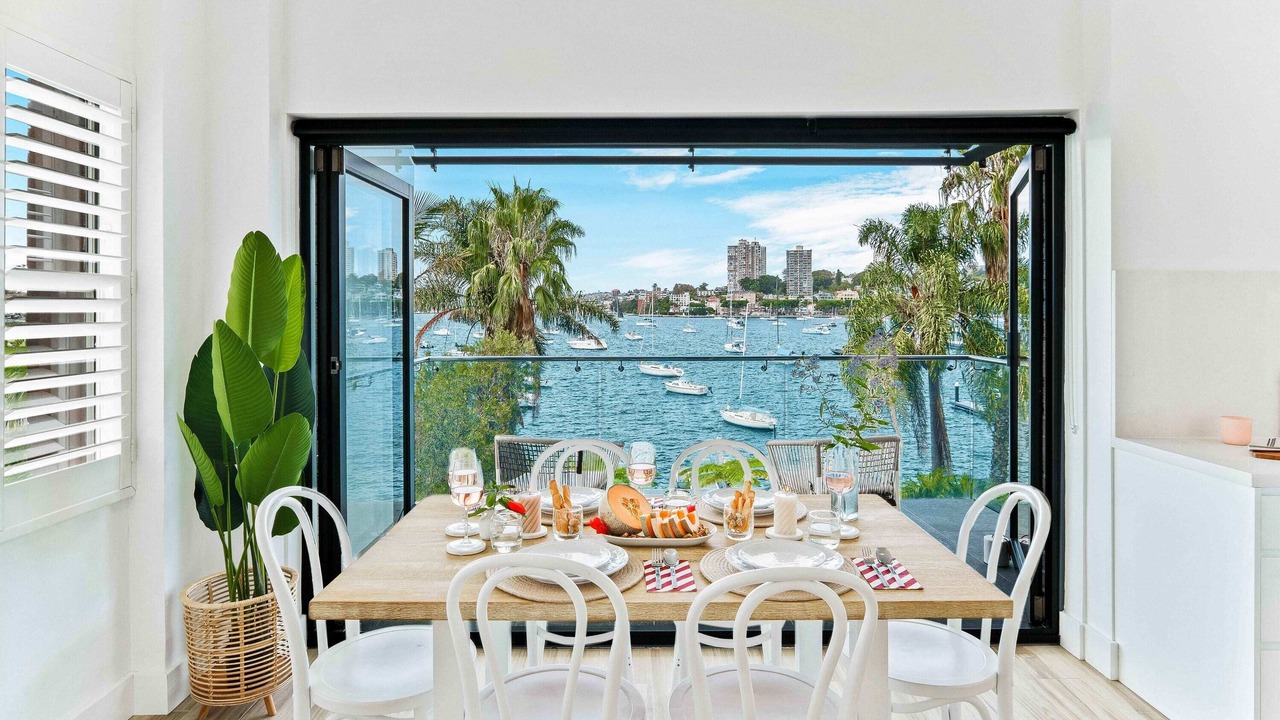 Photo of Others in Elizabeth Bay