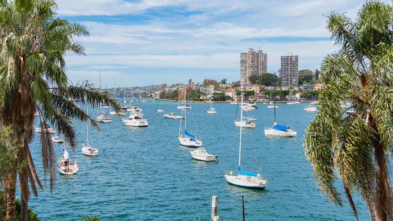 Photo of Others in Elizabeth Bay