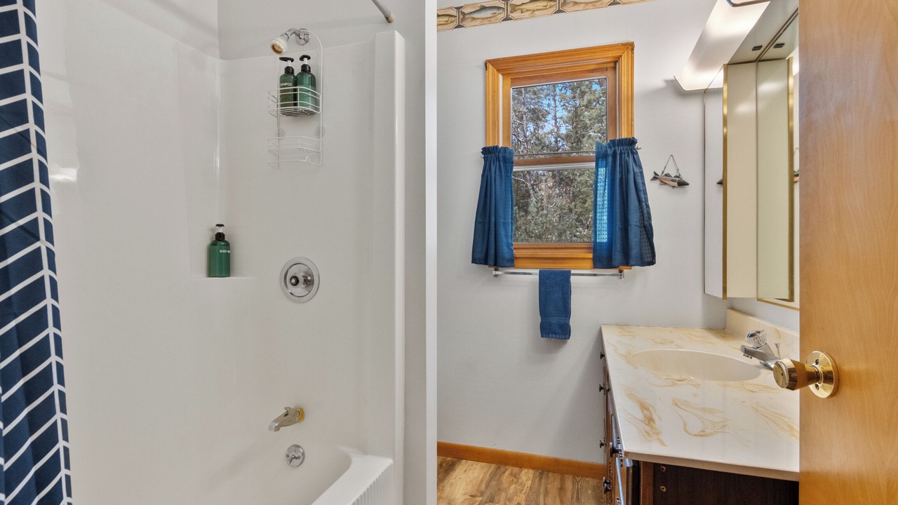 Photo of Bathroom in Idlewild
