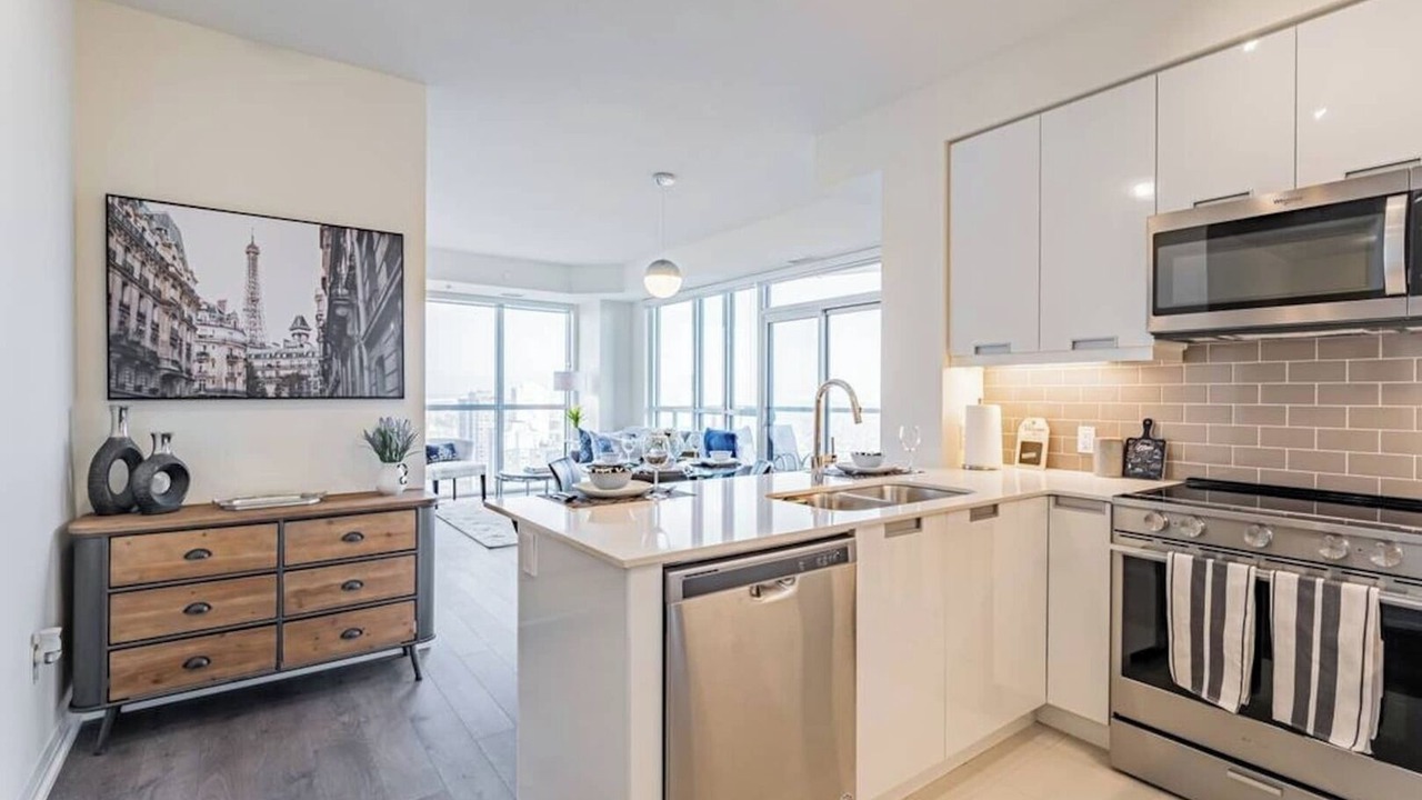 Photo of Kitchen in Hurontario