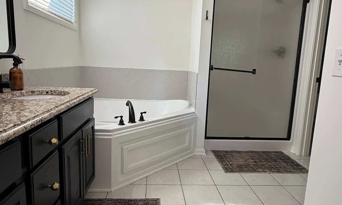 Photo of Bathroom in Saint Marys  Allen County