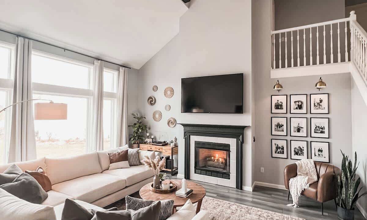 Photo of Livingroom in Saint Marys  Allen County