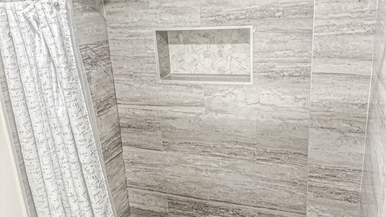 Photo of Bathroom in Lauderhill