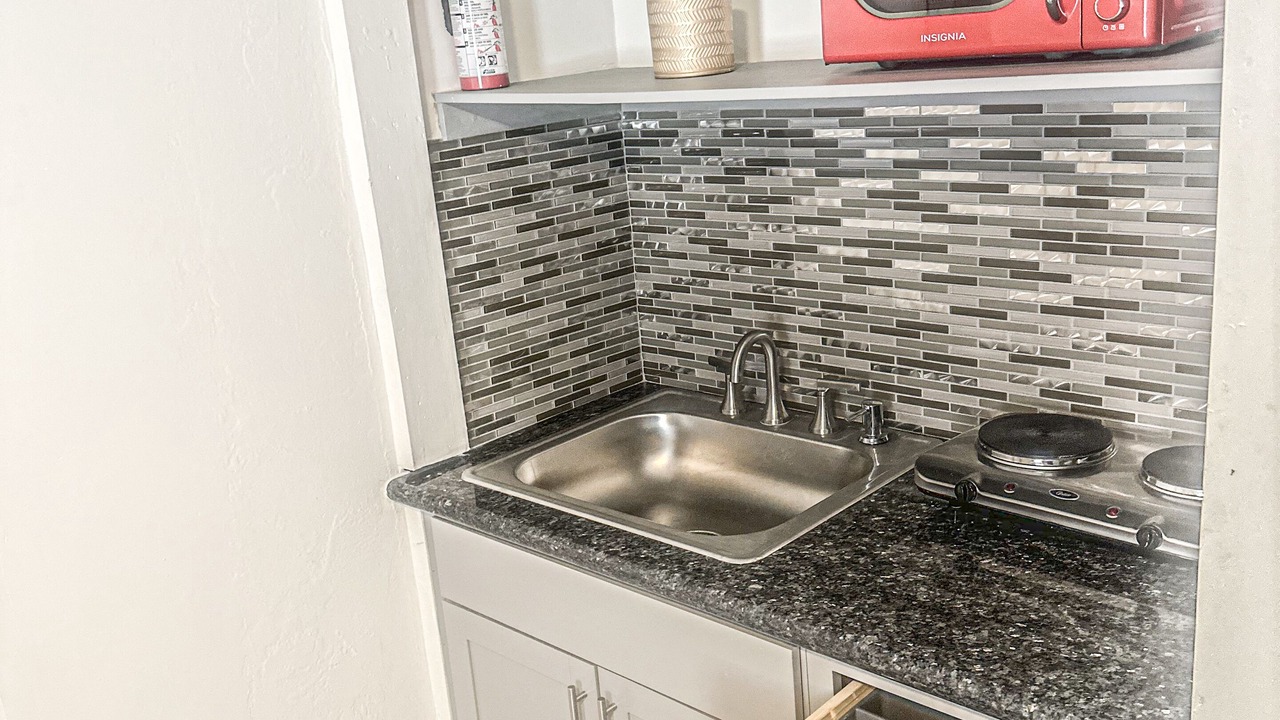 Photo of Kitchen in Lauderhill