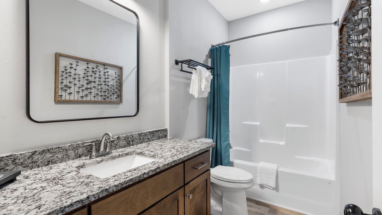 Photo of Bathroom in Kimberling City