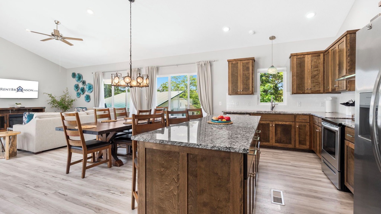 Photo of Kitchen in Kimberling City