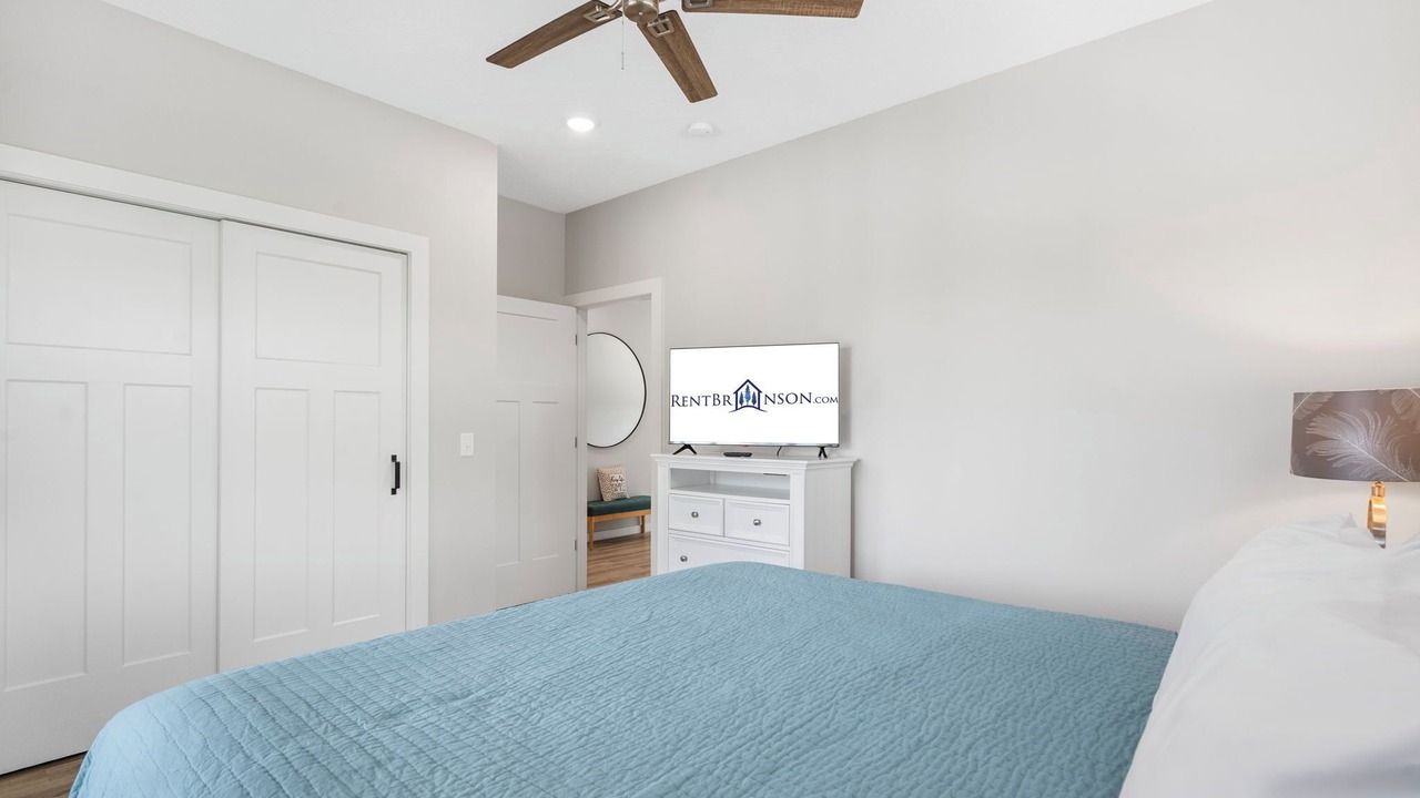 Photo of Bedroom in Kimberling City