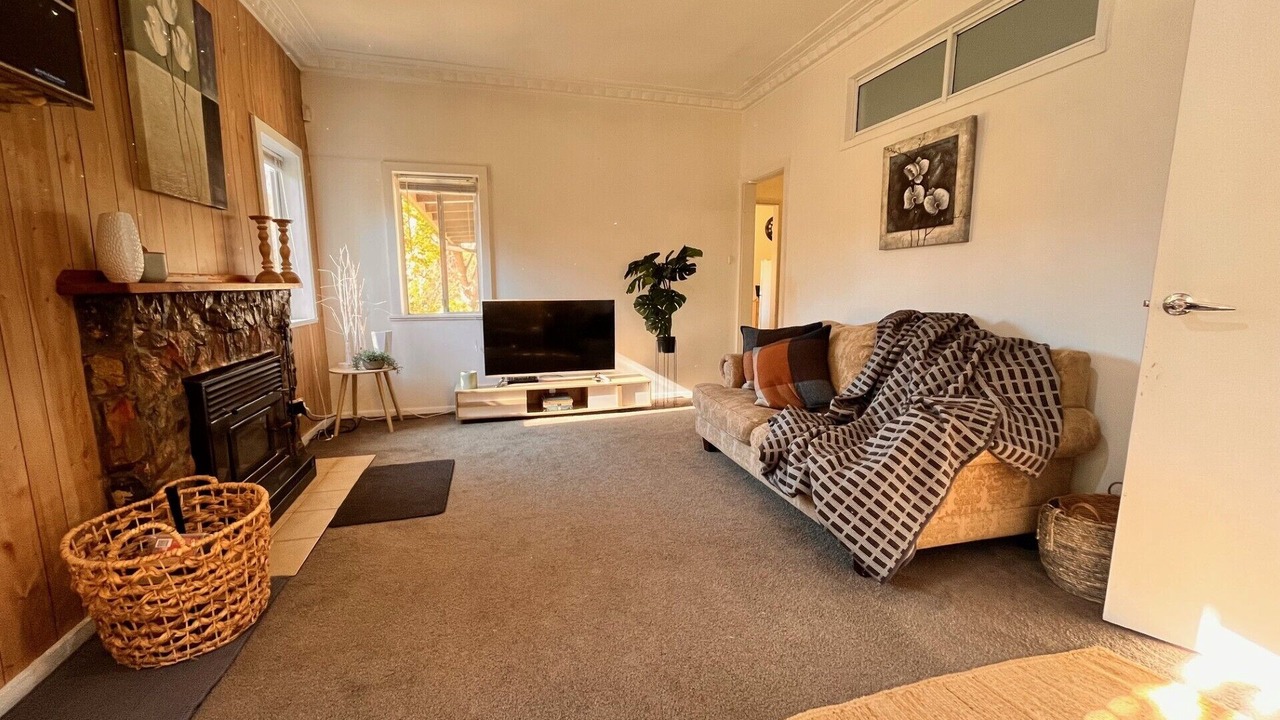 Photo of Livingroom in Myrtleford