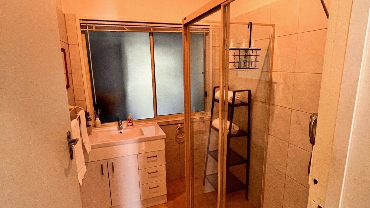 Photo of Bathroom in Myrtleford