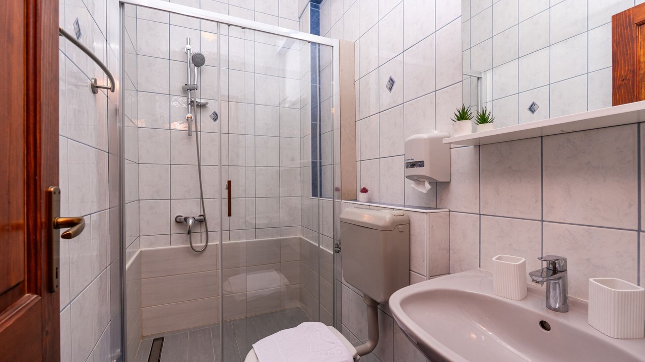 Photo of Bathroom in Komolac