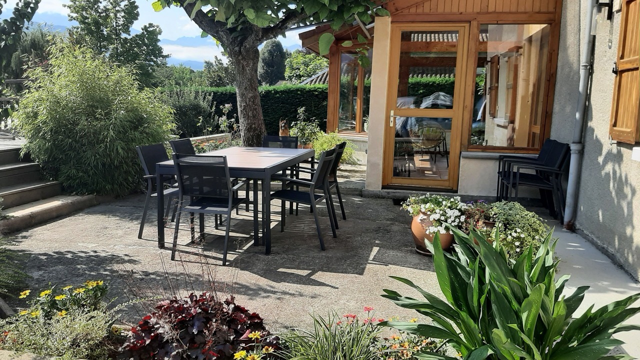 Photo of Outdoor in Saint-Vincent-de-Mercuze