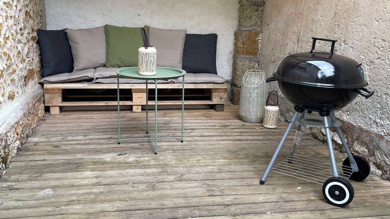 Photo of Patio Balcony in La Ferte-Gaucher
