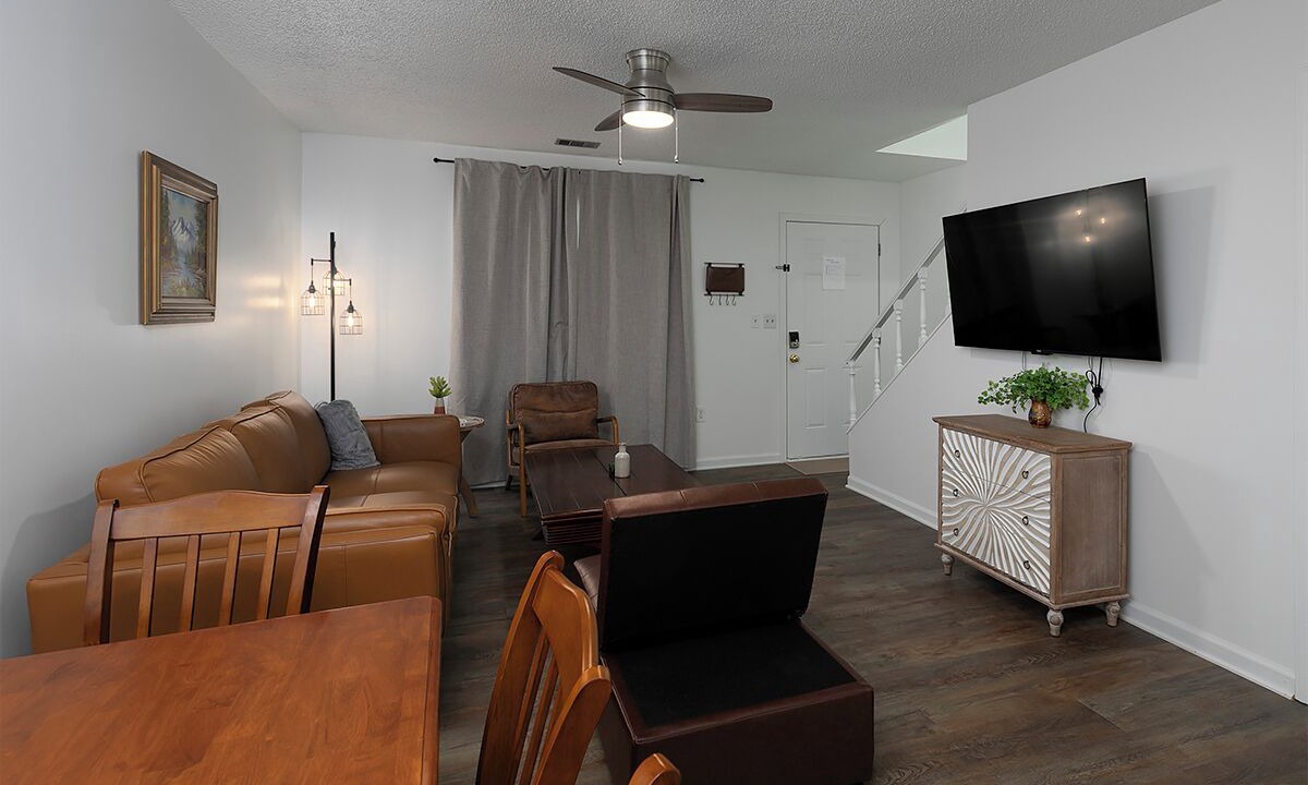 Photo of Livingroom in Oakwood