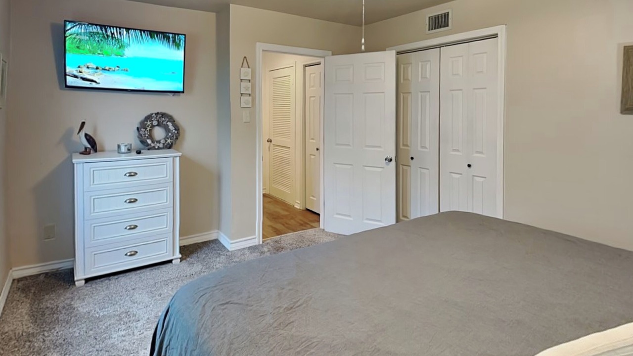 Photo of Others in City-by-the Sea