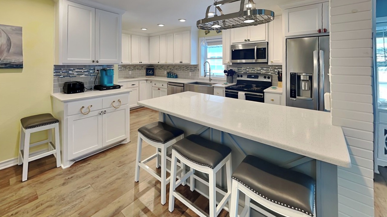 Photo of Others in City-by-the Sea