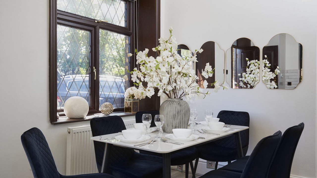 Photo of Livingroom in Apperley Bridge