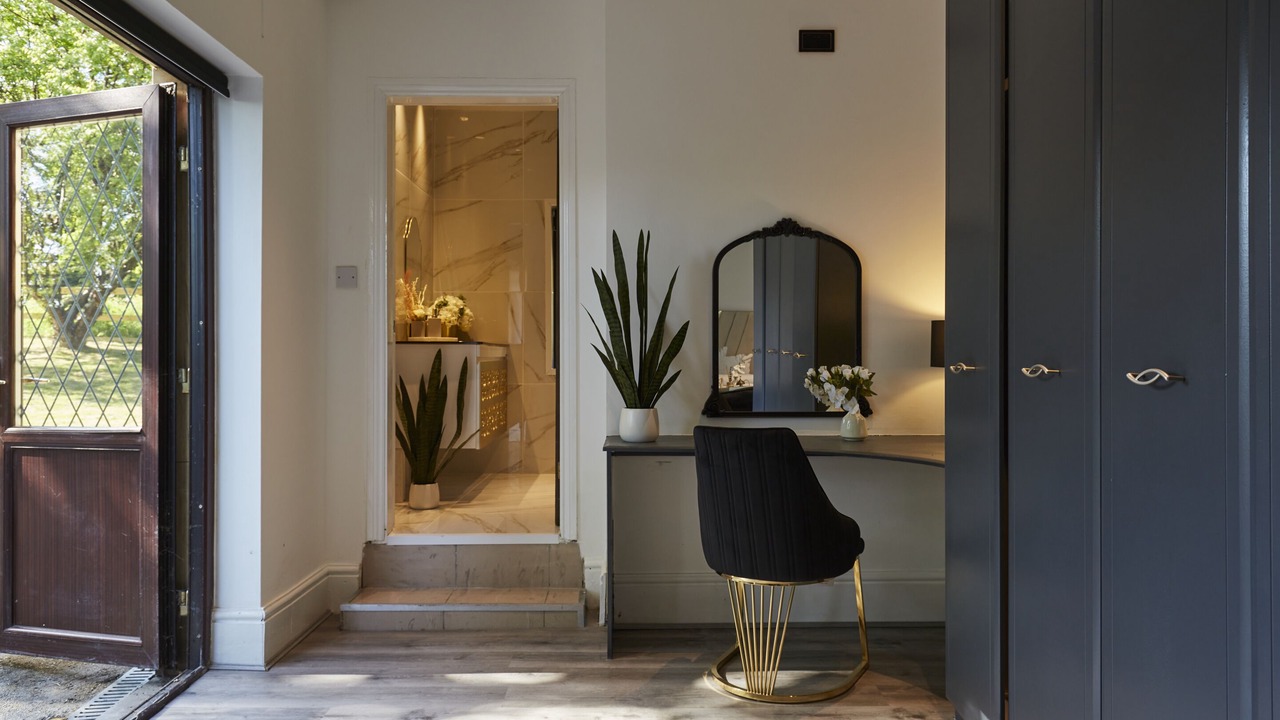 Photo of Others in Apperley Bridge