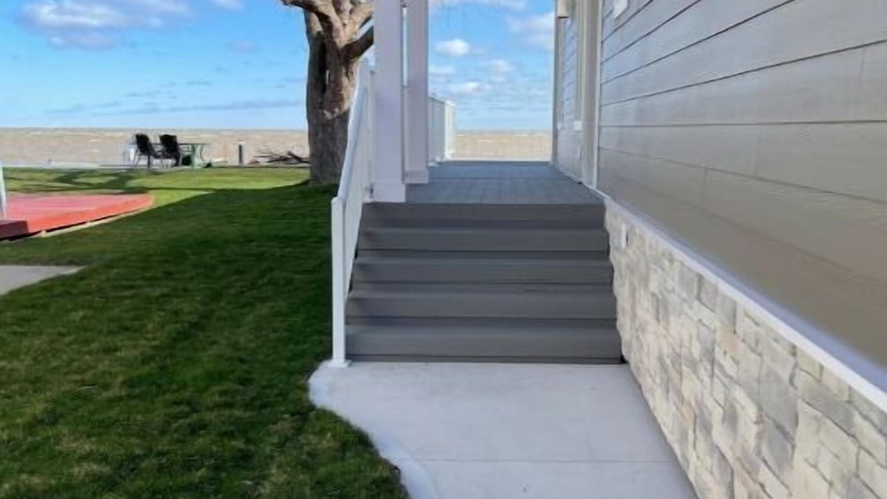 Photo of Outdoor in Lakeshore