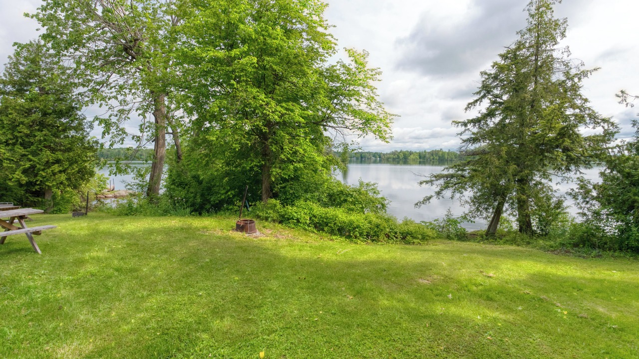 Photo of Outdoor in Frontenac