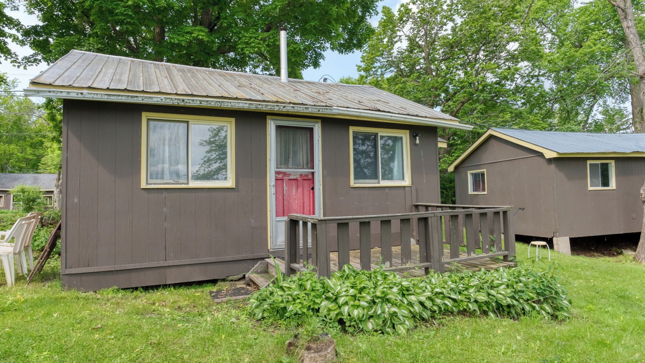 Photo of Outdoor in Frontenac