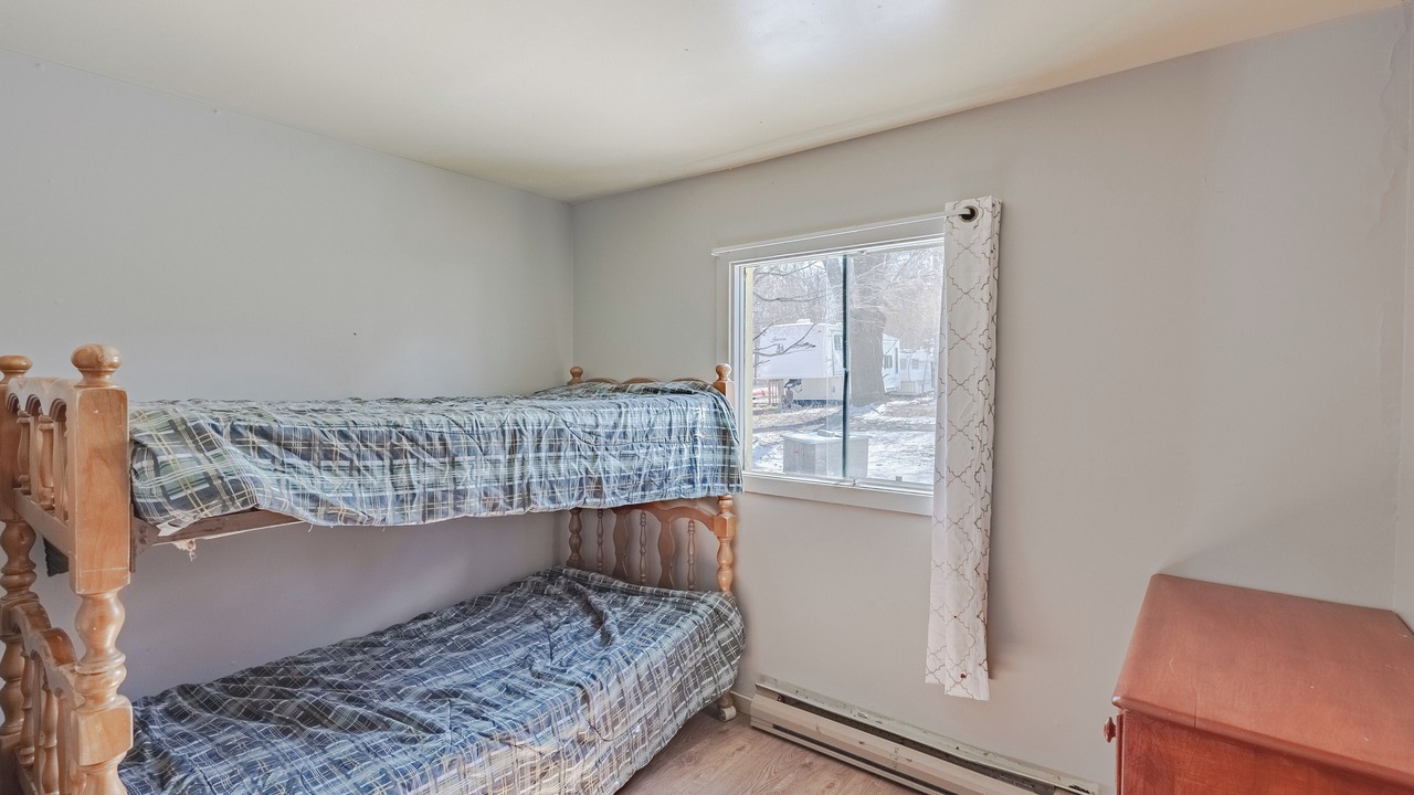 Photo of Bedroom in Frontenac