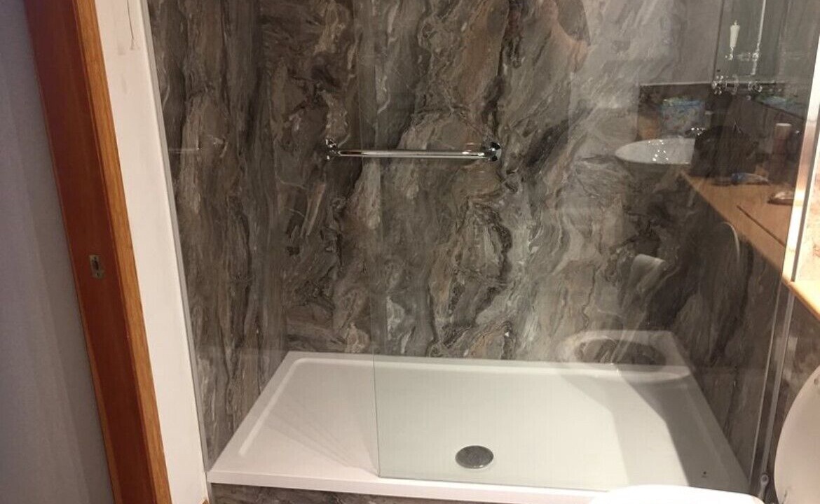 Photo of Bathroom in Graigfechan