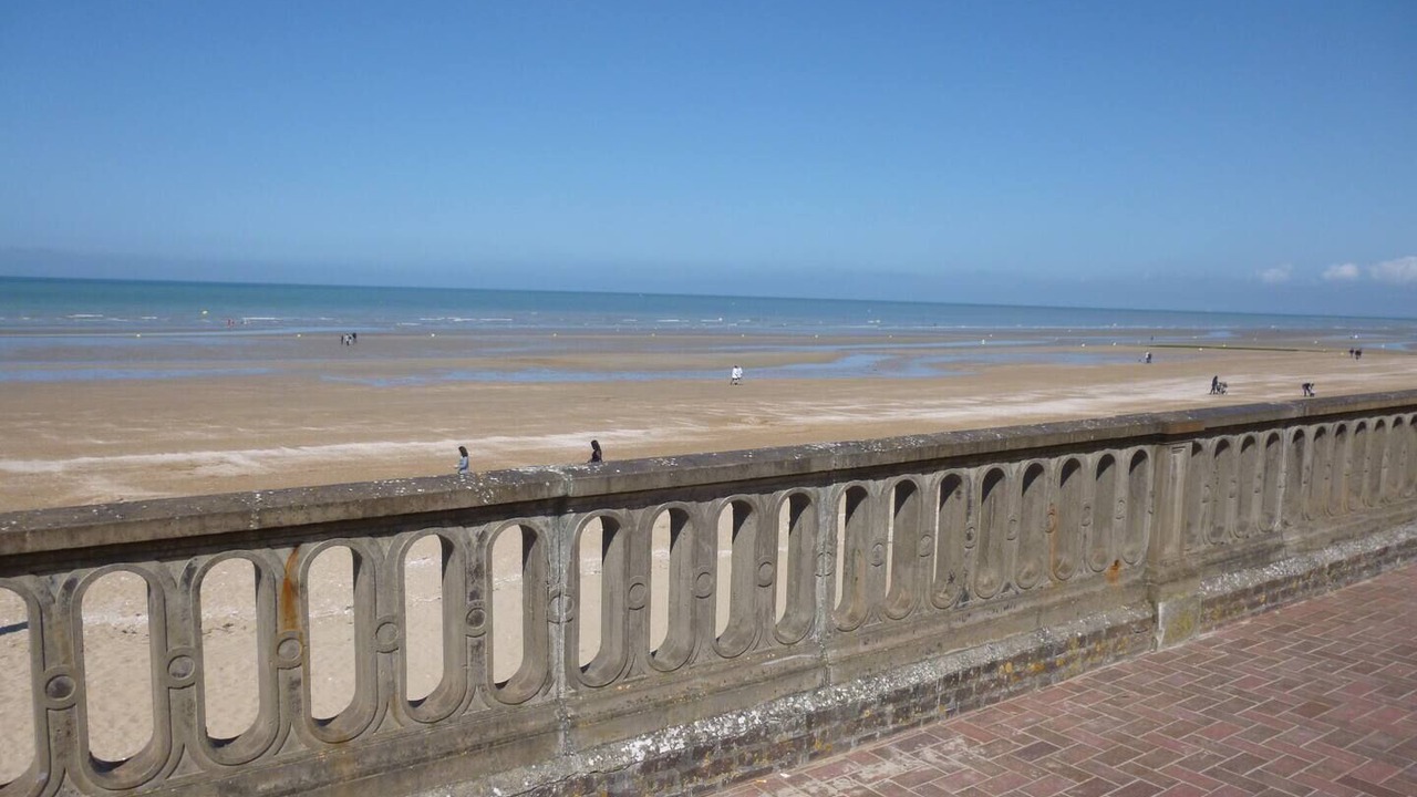 Photo of Others in Cabourg
