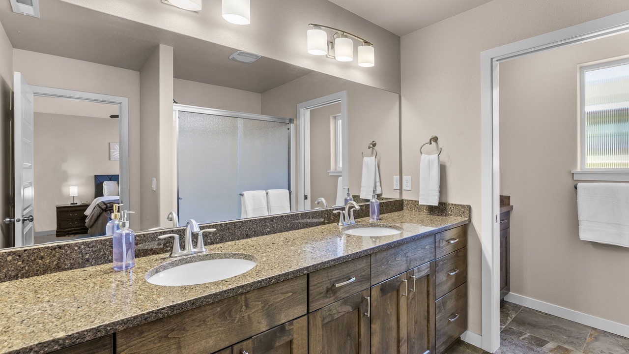 Photo of Bathroom in Old Farm District