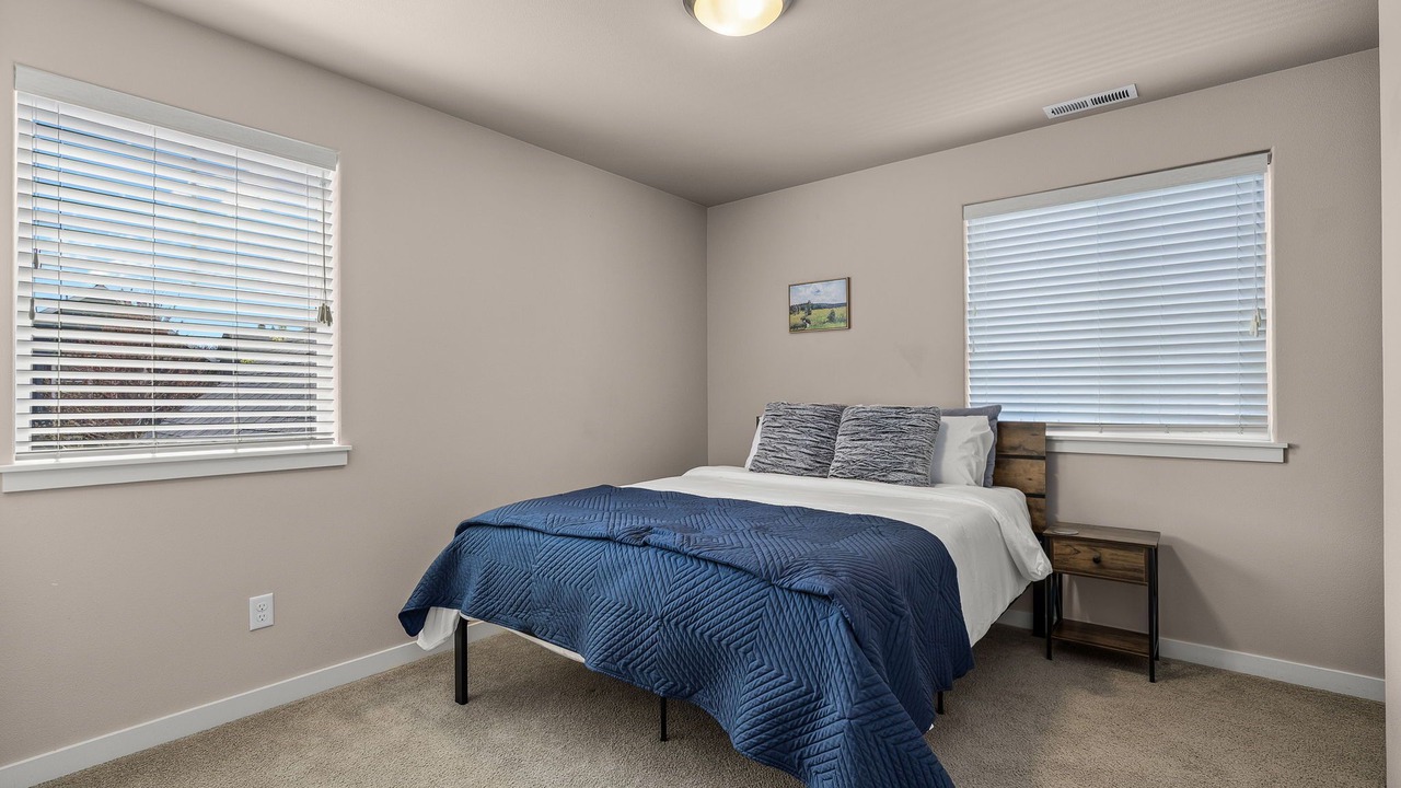 Photo of Bedroom in Old Farm District