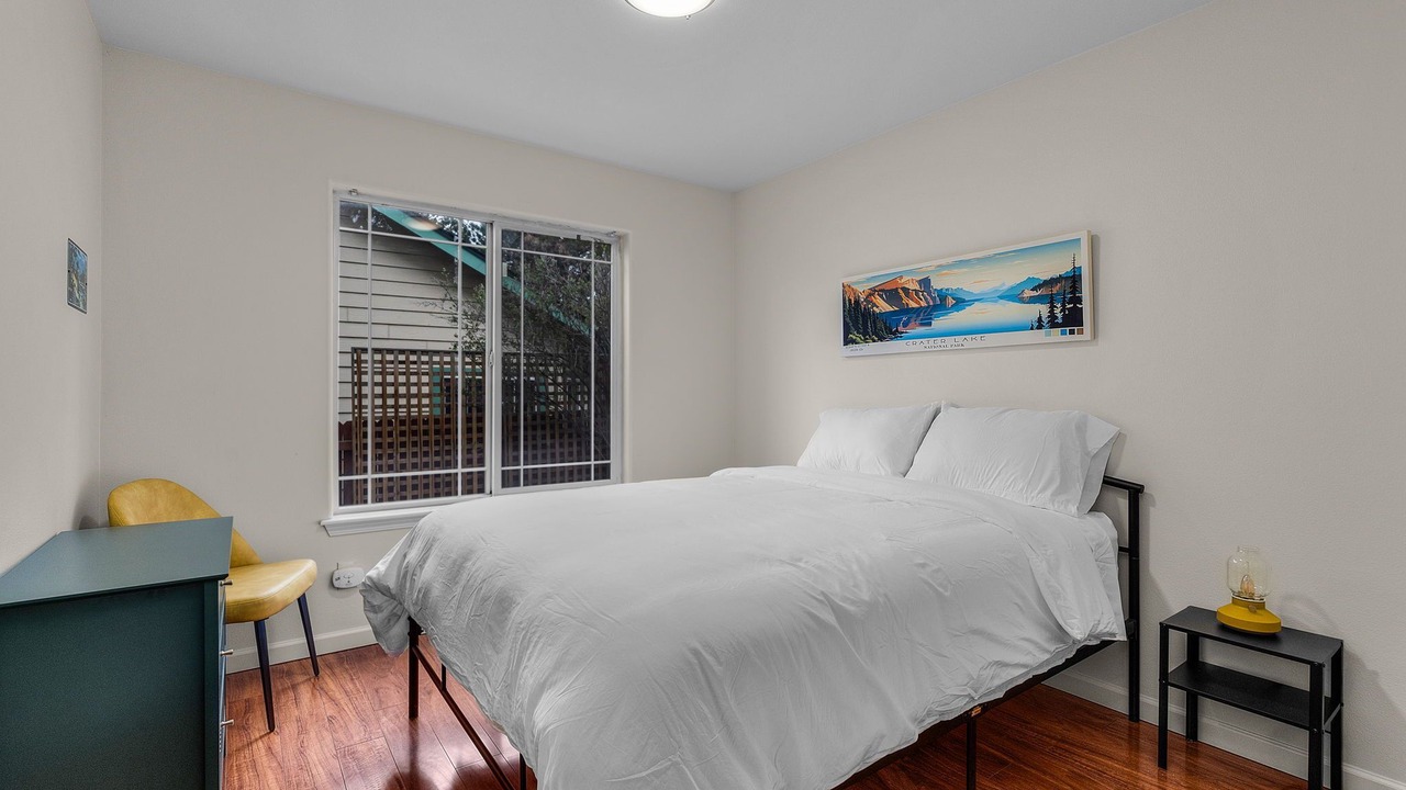 Photo of Bedroom in Larkspur