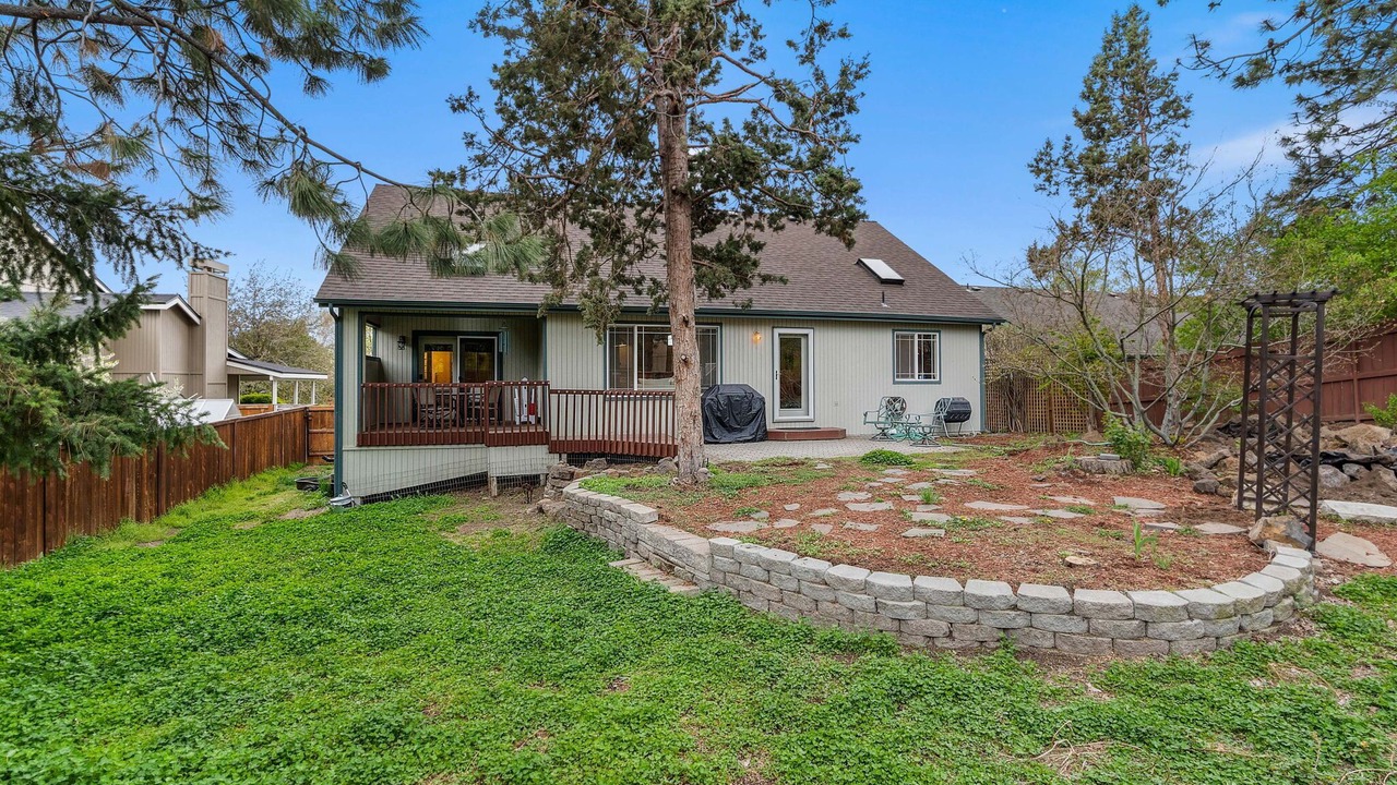 Photo of Outdoor in Larkspur